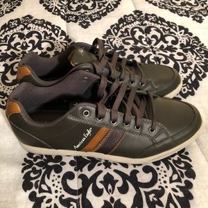 🛑 American Eagle Men’s Memory Foam Sneakers - 11